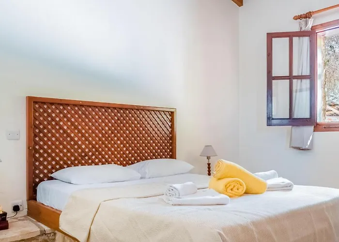 3 Bedroom In Laatchi Prázdninový dům Prodromi